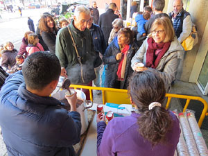 Nadal 2016. La xocolatada del Mercat del Lle&oacute; la vig&iacute;lia de Nadal