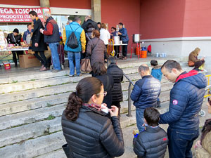 Nadal 2016. La xocolatada del Mercat del Lle&oacute; la vig&iacute;lia de Nadal