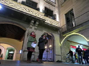 'R' de rep&uacute;blica. Acte per commemorar el primer mes de la proclamaci&oacute; de la Rep&uacute;blica, a la pla&ccedil;a