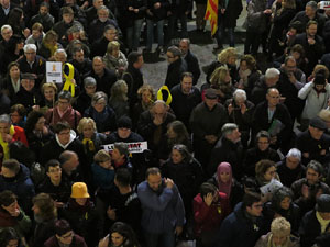 'R' de rep&uacute;blica. Acte per commemorar el primer mes de la proclamaci&oacute; de la Rep&uacute;blica, a la pla&ccedil;a