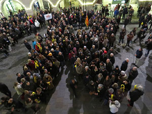 'R' de rep&uacute;blica. Acte per commemorar el primer mes de la proclamaci&oacute; de la Rep&uacute;blica, a la pla&ccedil;a