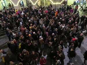 'R' de rep&uacute;blica. Acte per commemorar el primer mes de la proclamaci&oacute; de la Rep&uacute;blica, a la pla&ccedil;a