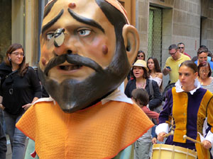 Toc de rams. Canvi dels rams de flors de les gegantes de Girona