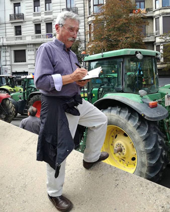Joan Escrib&agrave; fent un esb&oacute;s de la tractorada - marxa pagesa del 29 de setembre 2017