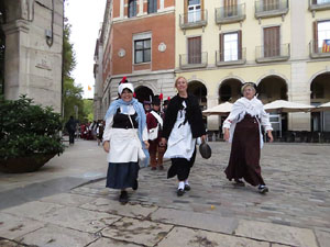 X Festa Reviu els Setges Napole&ograve;nics de Girona. Desfilada pels carrers de Girona