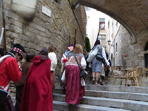 X Festa Reviu els Setges Napole&ograve;nics de Girona. Desfilada pels carrers de Girona