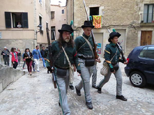 X Festa Reviu els Setges Napole&ograve;nics de Girona. Desfilada pels carrers de Girona