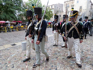 X Festa Reviu els Setges Napole&ograve;nics de Girona. Presentaci&oacute; a la pla&ccedil;a de Sant Dom&egrave;nec