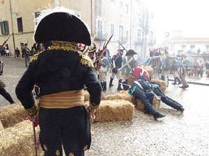X Festa Reviu els Setges Napole&ograve;nics de Girona. Combat a la pla&ccedil;a dels Ap&ograve;stols