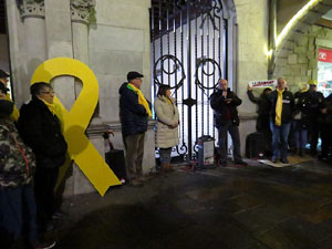 Concentraci&oacute; per la llibertat dels presos pol&iacute;tics a la pla&ccedil;a del Vi