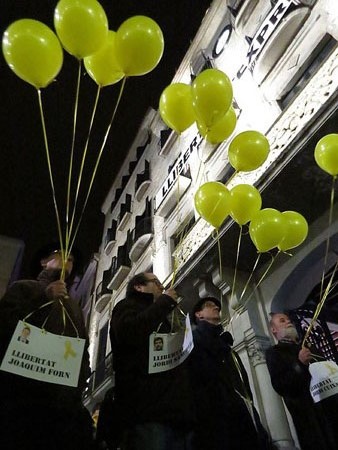 Enlairament dels globus grocs