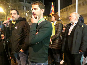 Concentraci&oacute; 'S&iacute; a la Rep&uacute;blica i al Govern leg&iacute;tim'