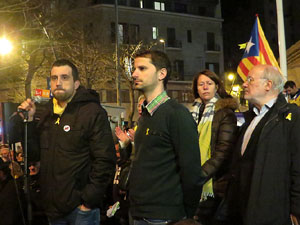 Concentraci&oacute; 'S&iacute; a la Rep&uacute;blica i al Govern leg&iacute;tim'
