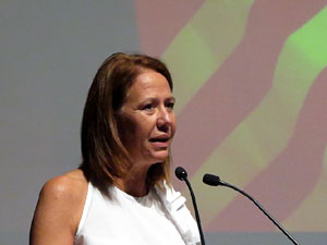 Diada Nacional 2017. Acte institucional a l'Auditori Josep Irla, amb parlaments de Marta Madrenas, Ferm&iacute; Santamaria i Dolors Bassa