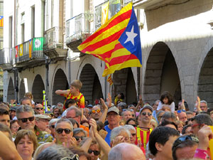 Diada Nacional 2017. Concentraci&oacute; a la pla&ccedil;a del Vi