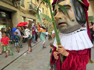 Festes de Primavera de Girona 2018. Cercavila amb el Tarl&agrave;