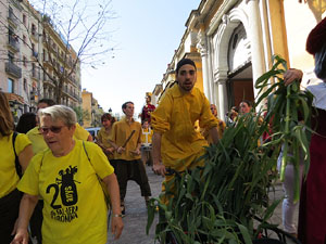 Festes de Primavera de Girona 2018. Cercavila amb el Tarl&agrave;