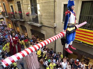 Festes de Primavera de Girona 2018. Penjada del Tarl&agrave;