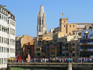 Festes de Primavera de Girona 2018. Penjada del Tarl&agrave;