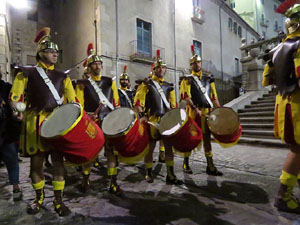 Setmana Santa 2018 a Girona. Sortida dels Manaies per lliurar el Pen&oacute;