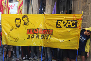 Concentraci&oacute; per la llibertat dels presos pol&iacute;tics a la pla&ccedil;a del Vi