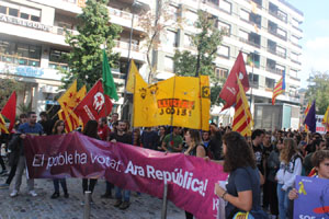 Concentraci&oacute; per la llibertat dels presos pol&iacute;tics a la pla&ccedil;a del Vi