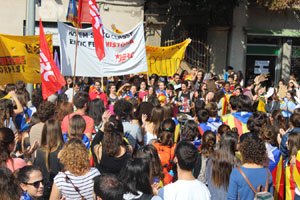 Concentraci&oacute; per la llibertat dels presos pol&iacute;tics a la pla&ccedil;a del Vi