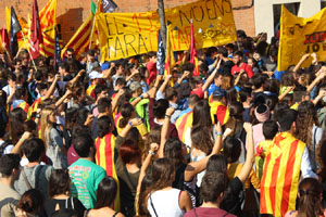 Concentraci&oacute; per la llibertat dels presos pol&iacute;tics a la pla&ccedil;a del Vi