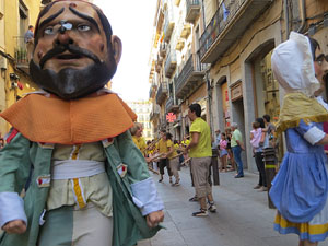 Cercavila de la Flama del Canig&oacute; 2018 fins la pla&ccedil;a del Vi