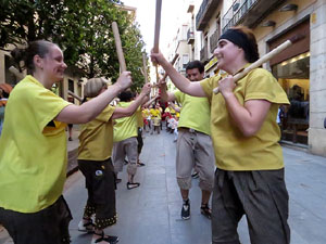 Cercavila de la Flama del Canig&oacute; 2018 fins la pla&ccedil;a del Vi