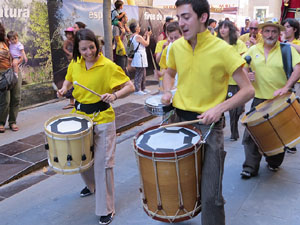 Cercavila de la Flama del Canig&oacute; 2018 fins la pla&ccedil;a del Vi