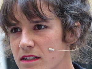 inund'ART 2018. Performance de poesia i dansa del Col&middot;lectiu Tac-Tiq