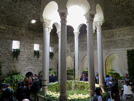 Temps de Flors 2018. Decoracions florals als diversos espais dels Banys &Agrave;rabs