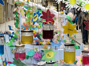 Temps de Flors 2018. Instal&middot;lacions i muntatges als espais del carrer Nou