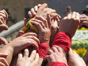 Temps de Flors 2018. Diada Castellera a la pla&ccedil;a de Sant Feliu amb els Marrecs de Salt, els Xics de Granollers, i els Sagals d�Osona