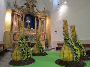 Temps de Flors 2018. Muntatges i instal&middot;lacions florals a la capella del Pilar de l'Esgl&eacute;sia del Carme
