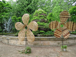 Temps de Flors 2018. Decoracions i instal&middot;lacions als Jardins del Parc de la Devesa