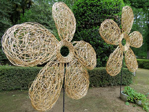 Temps de Flors 2018. Decoracions i instal&middot;lacions als Jardins del Parc de la Devesa