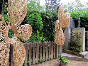 Temps de Flors 2018. Decoracions i instal&middot;lacions als Jardins del Parc de la Devesa