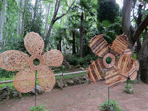 Temps de Flors 2018. Decoracions i instal&middot;lacions als Jardins del Parc de la Devesa
