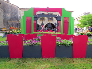 Temps de Flors 2018. Instal&middot;lacions i muntatges florals a la Pla&ccedil;a dels Jurats