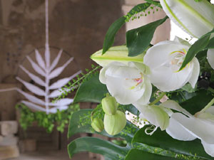 Temps de Flors 2018. Instal&middot;lacions i decoracions florals al claustre rom&agrave;nic del monestir de Sant Daniel
