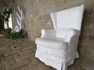 Temps de Flors 2018. Instal&middot;lacions i decoracions florals al claustre rom&agrave;nic del monestir de Sant Daniel