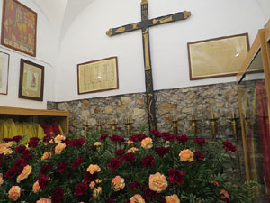 Temps de Flors 2018. Decoracions florals a l'esgl&eacute;sia de Sant Lluc, el Castrum dels Manaies de Girona