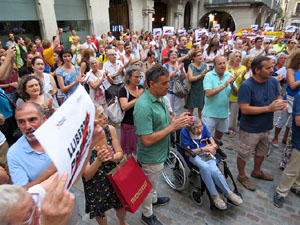 Concentraci&oacute; a la pla&ccedil;a del Vi el dilluns 30 de juliol 2018