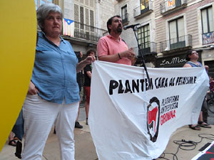 Concentraci&oacute; a la pla&ccedil;a del Vi el dilluns 30 de juliol 2018