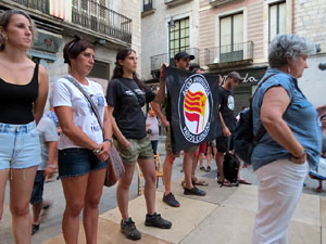 Concentraci&oacute; a la pla&ccedil;a del Vi el dilluns 30 de juliol 2018