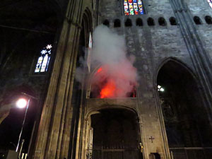 Representaci&oacute; de la Consueta de Sant Jordi cavaller a la nau g&ograve;tica de la Catedral. Diada de Sant Jordi 2018