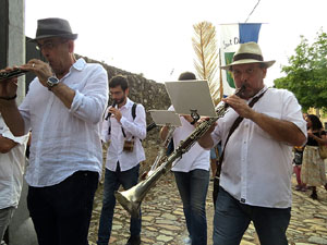 Festa Major de Sant Daniel 2018 - Cercavila des del mirador de Montorr&oacute; a la placeta d'entrada del Monestir de Sant Daniel