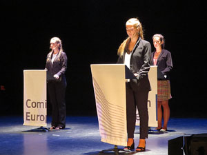 FITAG 2018 - Representaci&oacute; de l'obra Europa, a c&agrave;rrec de Cr&agrave;dula Teatre i el Cor Preludi, al Teatre Municipal